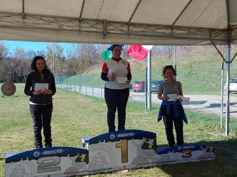 Gara interregionale hunter-field 12+12, buone prestazioni per gli arcieri della ASD Valle Oracola