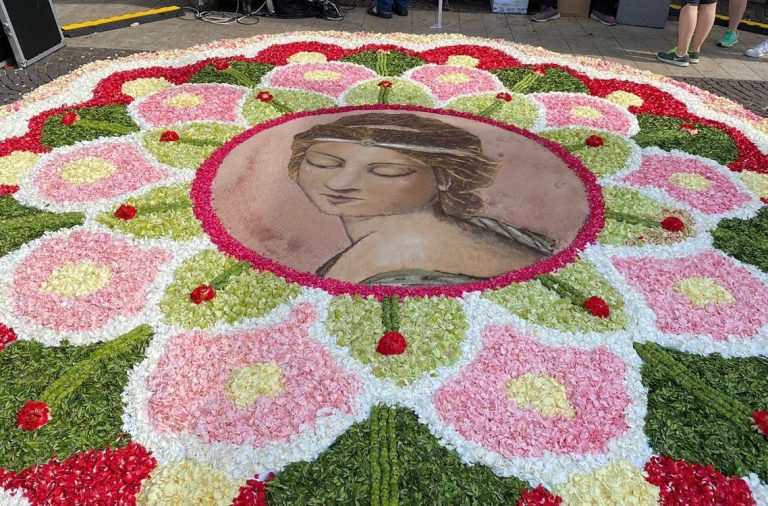 Maestri Infioratori di Poggio Moiano e Rieti alla magnifica rassegna floreale “Pietra Ligure in Fiore”