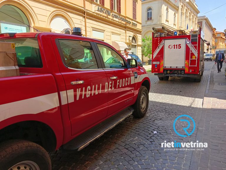 Vigili del Fuoco in via San Rufo per un principio di incendio