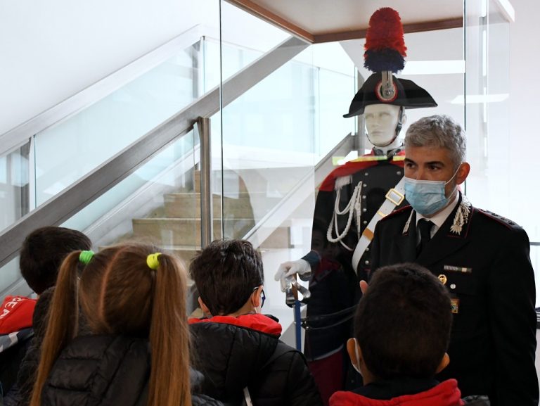 Gli studenti di Amatrice visitano il Comando provinciale dei Carabinieri di Rieti