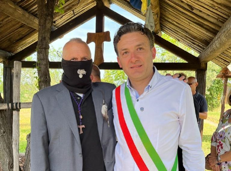 Capitano Ultimo a Stimigliano incontra i ragazzi della terza media