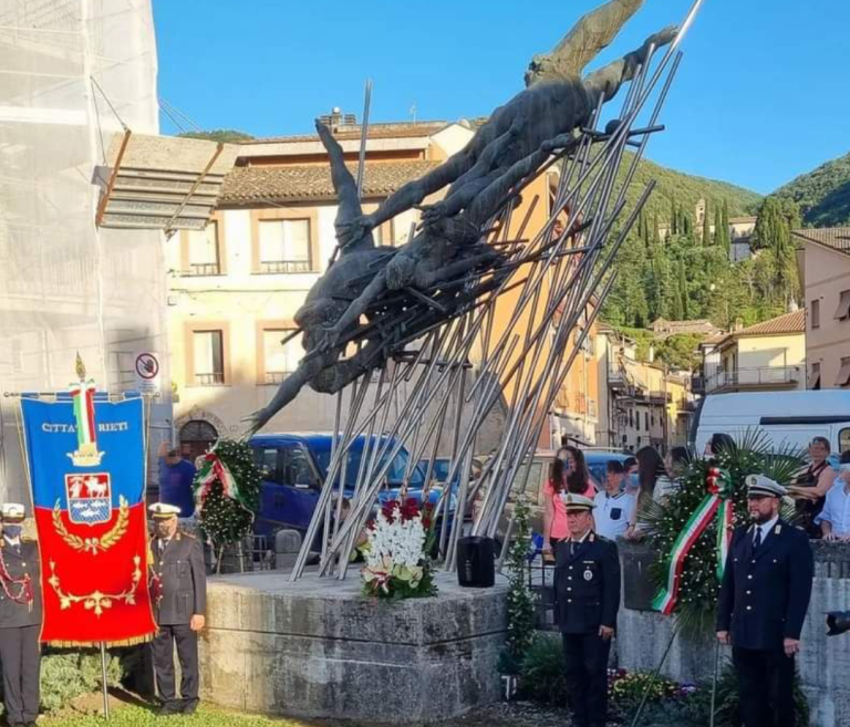 Commemorate le vittime del bombardamento del Borgo