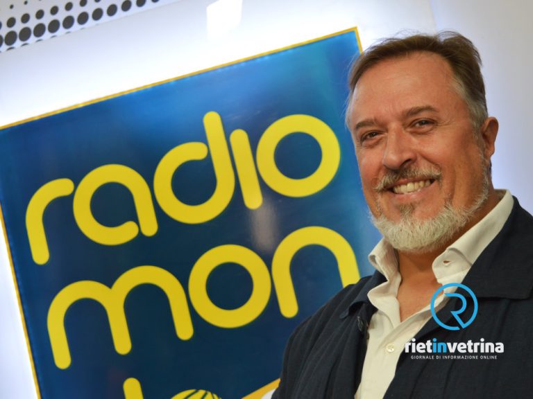 Il tenore Vincenzo Di Betta in visita negli studi di Radiomondo e Rietinvetrina