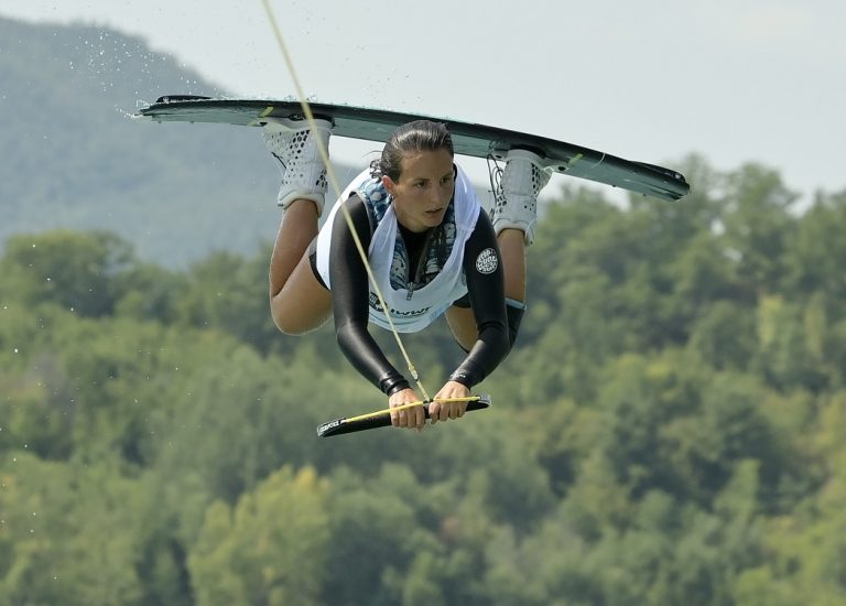Mondiali Wakeboard, le gemelle Virag in semifinale – RISULTATI SECONDA GIORNATA