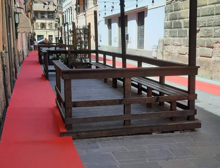 SEI TU IL REPORTER – “Processione con slalom?”