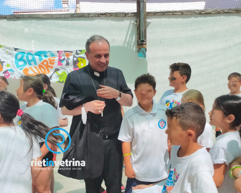 Monsignor Pompili fa visita ai bimbi dell’Oratorio don Giovanni Bosco di Cittaducale