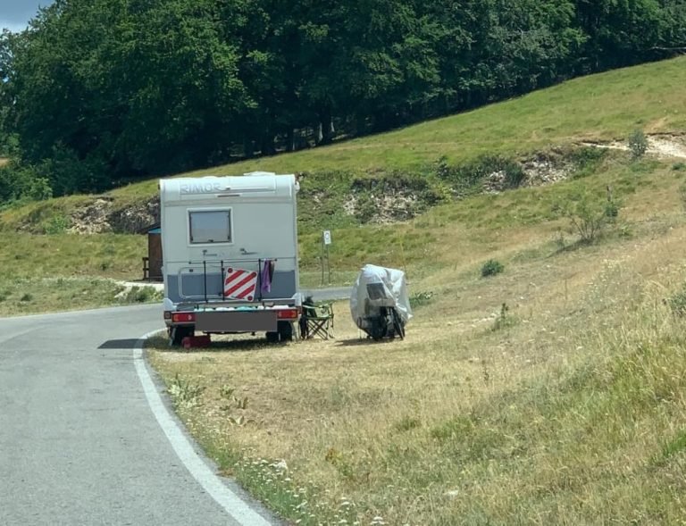 Camperisti in quota: “Sul Terminillo non si rispettano le regole. C’è un parcheggio selvaggio di camper”
