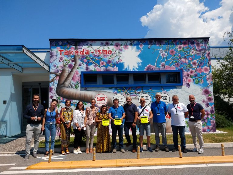 Grazie al progetto finanziato da Takeda consegnati tre defibrillatori ad altrettante AVIS provinciali