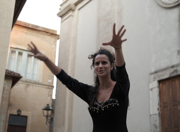 A San Giorgio come a teatro: giovedì 28 luglio “Il Maestro e Margherita” venerdì “Tutto cambia”