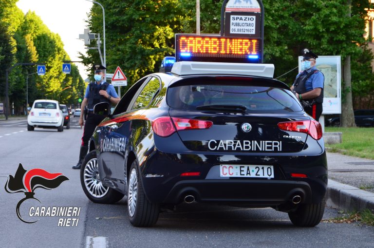 Rieti, pluripregiudicato romano tenta furto in merceria. Arrestato dai Carabinieri