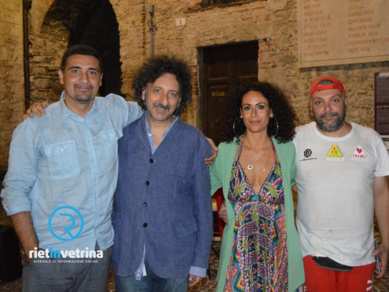 Il concerto di Cantora e Simone Gubbiotti chiude l’edizione 2022 di “Agosto on the road” – LE FOTO