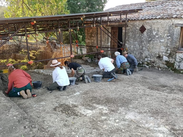 Il 2 agosto iniziata campagna archeologica presso la villa romana di Mompeo