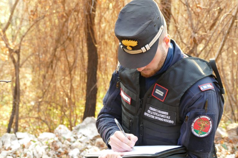 Carabinieri Forestali denunciano 25enne di Rivodutri per incendio boschivo colposo