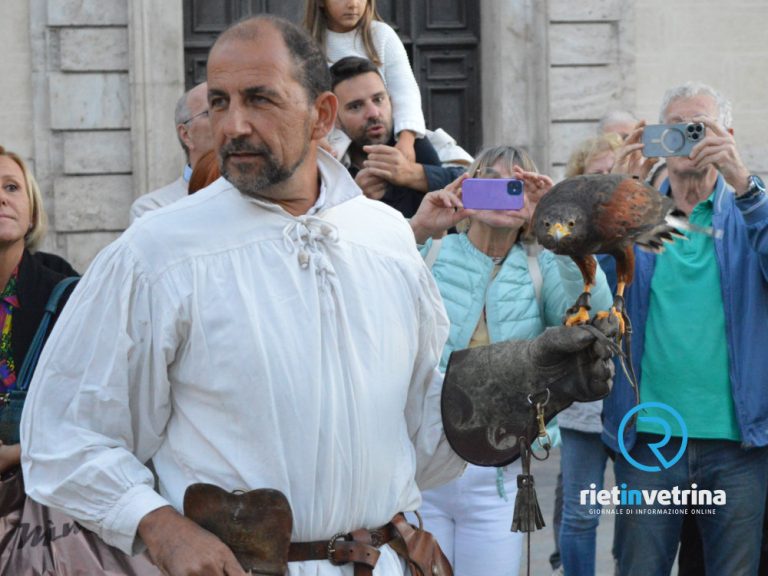 Spettacolo de “I Falconieri del Re” a Rieti per San Domenico di Guzman – LE FOTO