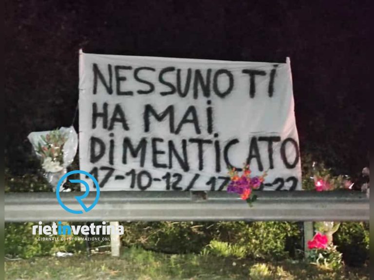 Venne travolto da un’auto nel 2012. Uno striscione sulla Farense per ricordarlo