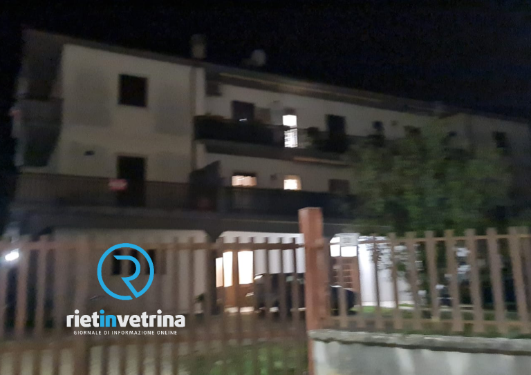 Principio di incendio in un condominio di Piani Poggio Fidoni. Sul posto i Pompieri