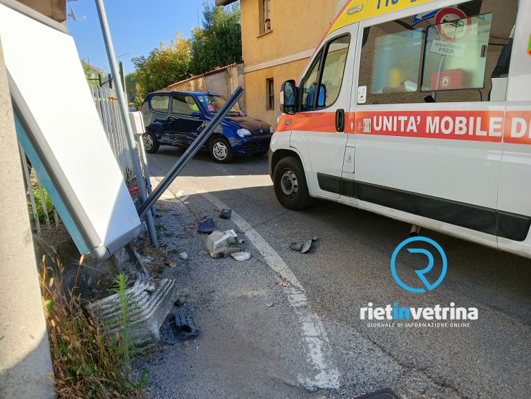 Incidente stradale in via Porrara. Ferita una persona