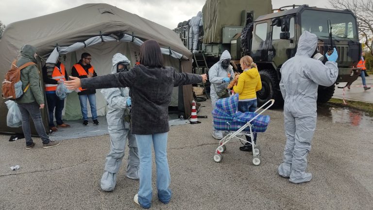 Scuola NBC, esercitazione “Dirty Fog” – LE FOTO