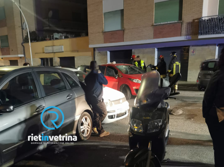 Incidente in via Paolessi. Tre auto coinvolte