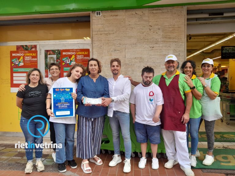 Rieti, vince un anno di spesa gratuita e dona il premio in beneficenza