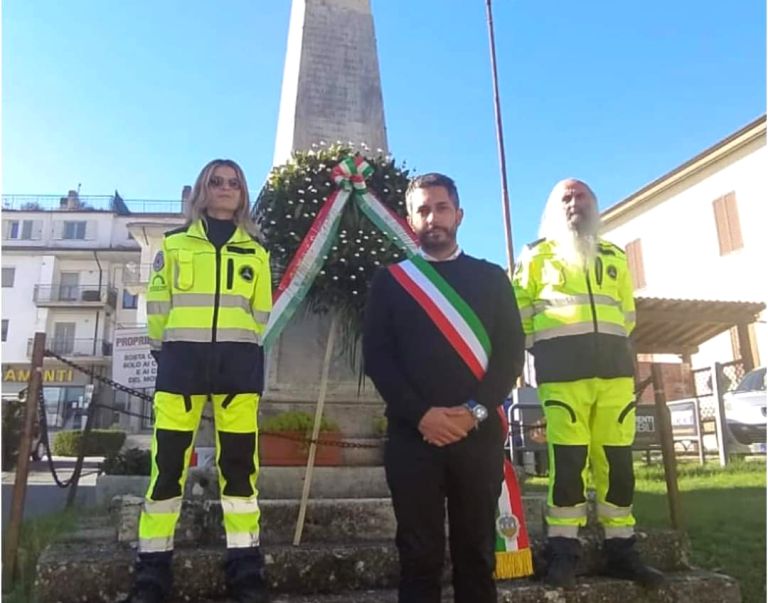 Deposta a Greccio corona su lapide caduti delle guerre
