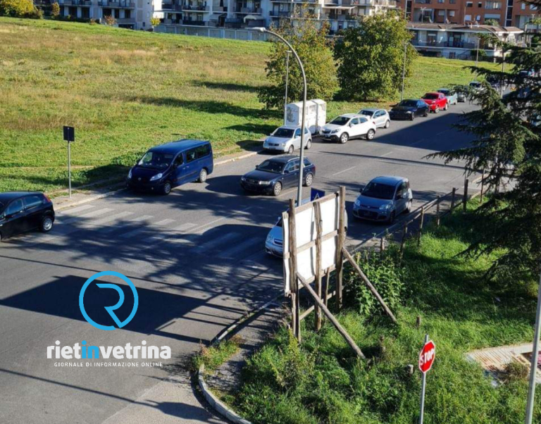 SEI TU IL REPORTER – “A Campoloniano si posteggia anche sulle strisce pedonali ma la Municipale non sanziona”