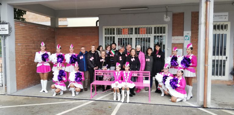 Inaugurata a Casperia una nuova Panchina Rosa