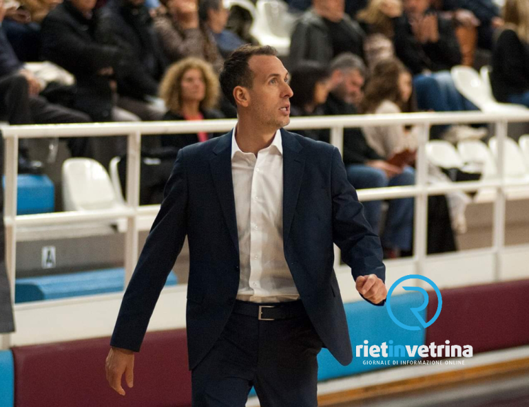 Coach Ceccarelli nel post Urania: “Sconfitta amara ma noi ci siamo ritrovati a livello offensivo”