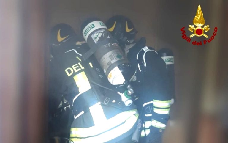 Incendio nel sottotetto di una abitazione a Leonessa