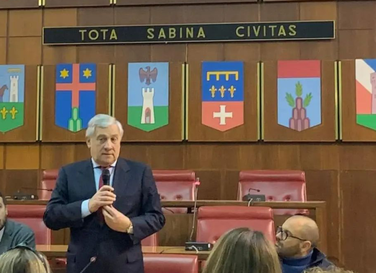 Aula consiliare della Provincia di Rieti intitolata al senatore Angelo Maria Cicolani