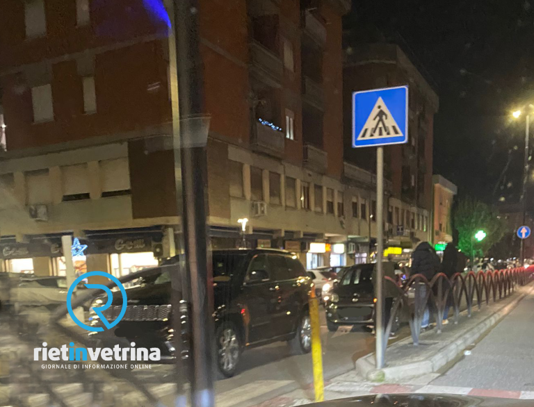 Tamponamento a catena in viale Matteucci