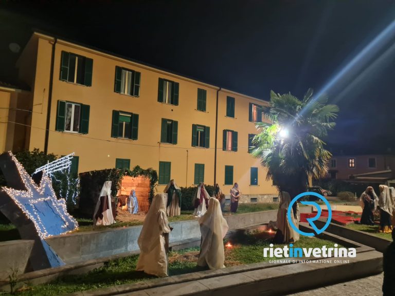 Inaugurato il presepe di Villa Reatina con i volti dei residenti