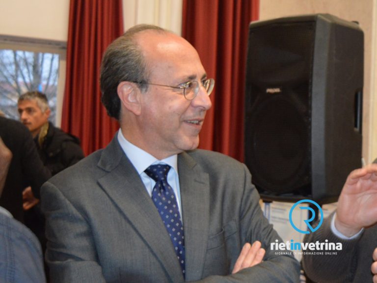L’ex presidente della Provincia Mariano Calisse saluta l’ex prefetto di Rieti Gennaro Capo