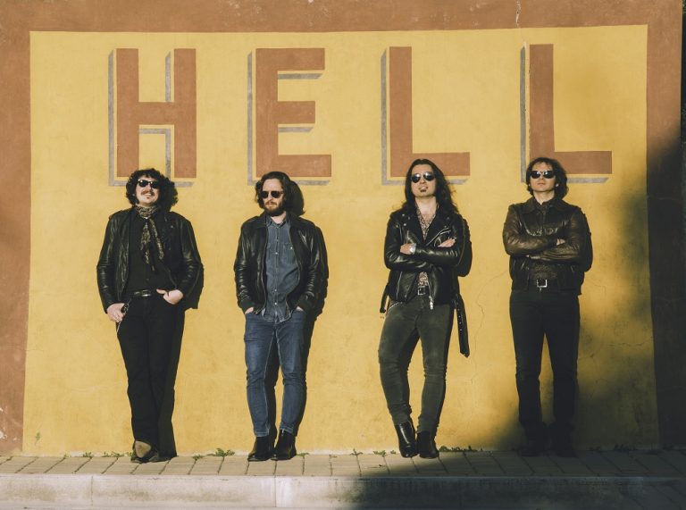 Il 17 dicembre a Contigliano “Don’t believe in Christmas  – Rock’n’roll party”