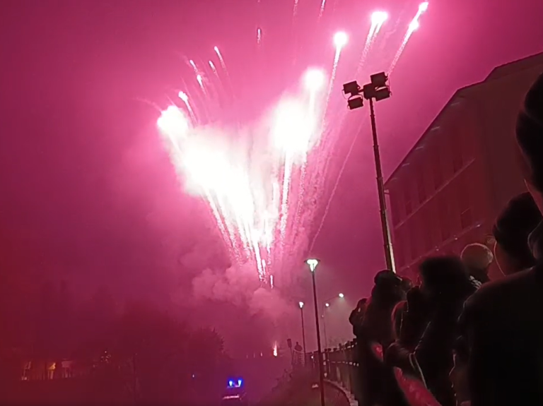 ► VIDEO – Santa Barbara, spettacolo fuochi d’artificio