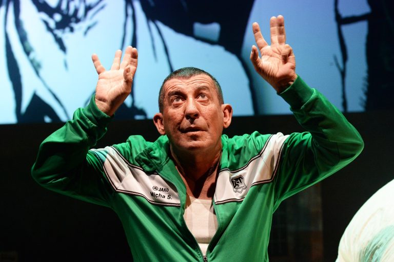 “L’ORESTE, quando i morti uccidono i vivi”, al Teatro Manlio il 22 gennaio