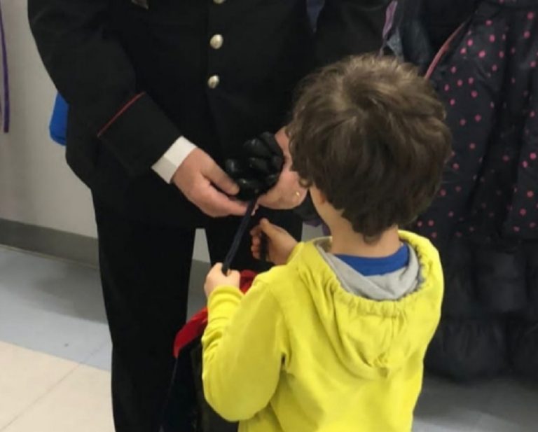 Befana Speciale per un bimbo innamorato dell’Arma dei Carabinieri