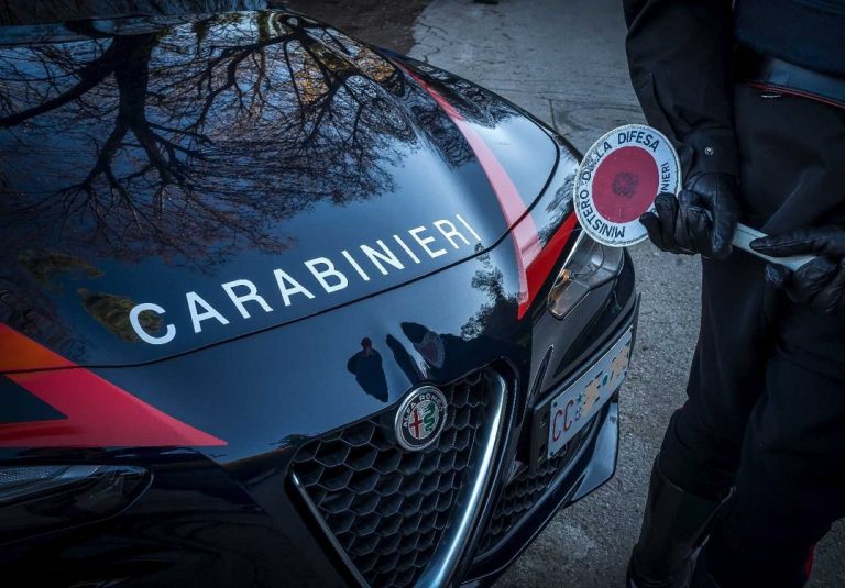 Romeno ruba 5.000 euro di telefoni e PC a Cittaducale e Viterbo. Ritrovato in istituto penitenziario di Bologna