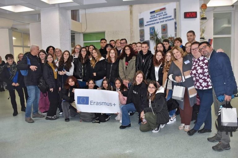 Gli studenti del Costaggini di Rieti in Transilvania e Lituania con Erasmus+
