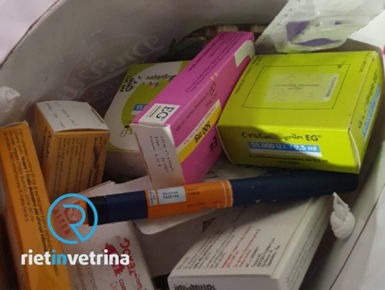 SEI TU IL REPORTER – “Gettati medicinali in strada”