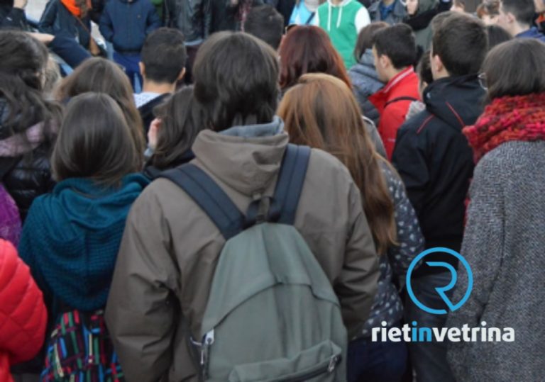 Sciopero congiunto studenti Rocci e Moro di Passo Corese. Delegazione in provincia per incontrare la Cuneo