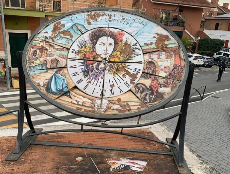 Associazione Mente Locale promuove con gli ex alunni del Rocci raccolta fondi per restauro meridiana di Fara in Sabina