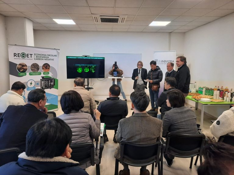 Dalle Corea del Sud in visita alla Reset di Rieti. Manelfi: “Forte interesse verso la nostra tecnologia che trasforma biomasse in energia”