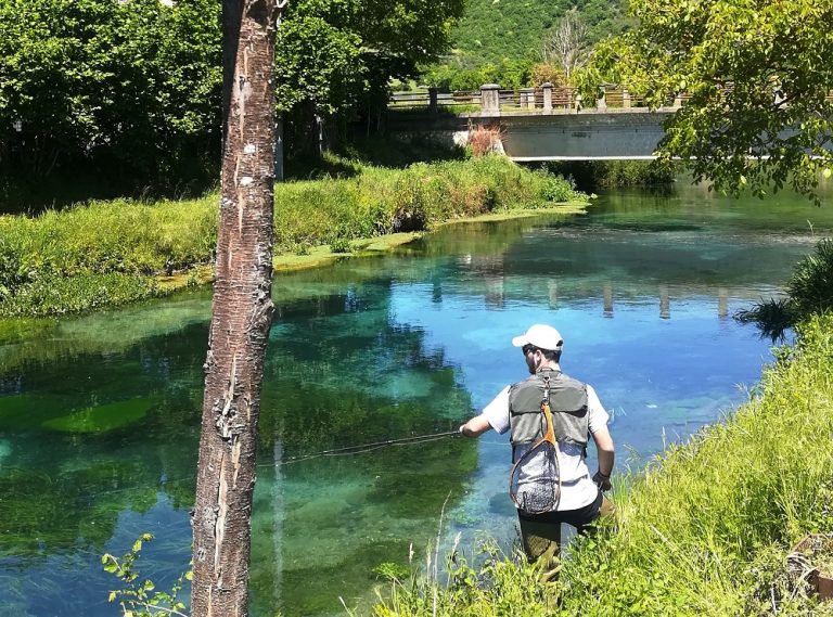 Antrodoco, nuovo tratto di pesca no kill sul Fiume Velino
