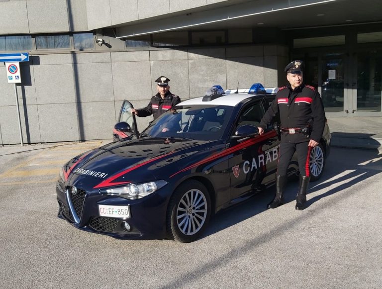 Trovato vagante con un coltello a serramanico in zona Nucleo Industriale Rieti – Cittaducale