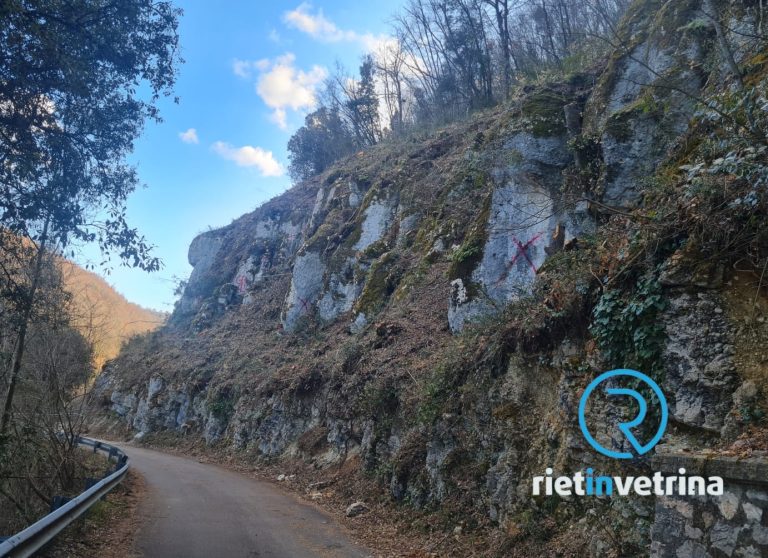 Frana a Ville Sant’Elia, eseguiti i rilievi. In corso di realizzazione progetto per la riapertura della strada