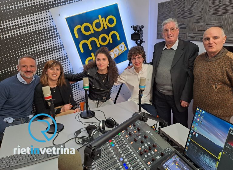►VIDEO – La compagnia teatrale Insieme per… a Radiomondo e Rietinvetrina