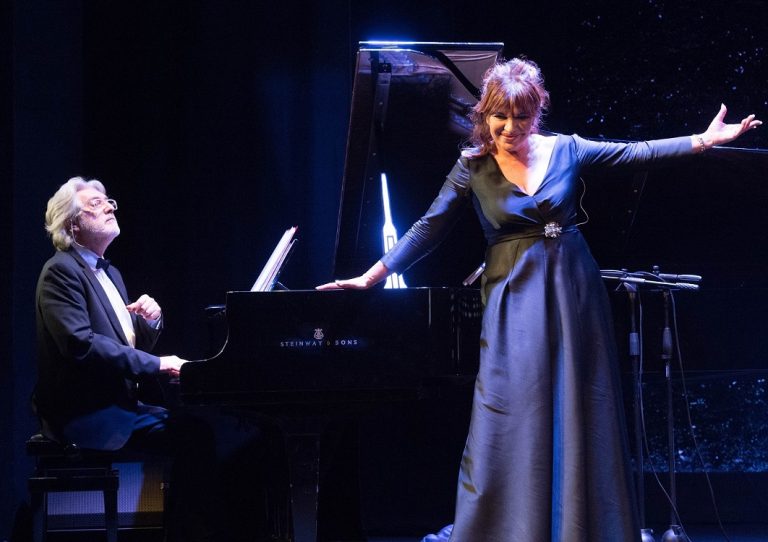 Elena Bonelli in “Roma io ti racconto e canto”, il 1° aprile al Teatro Manlio di Fara in Sabina