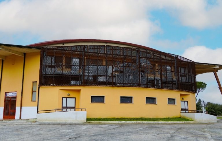 Infiltrazioni di acqua al PalaCordoni, NOME: “Uno sfregio alla Città, alla pallacanestro e al denaro pubblico”