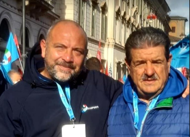 Treni Trimodali, Lago e Paolucci (UIL): “Quando entreranno in servizio i Blues? Le istituzioni battano un colpo”